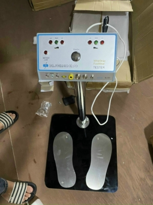 Máy đo điện trở cổ tay cổ chân SCHNEIDER SL-031